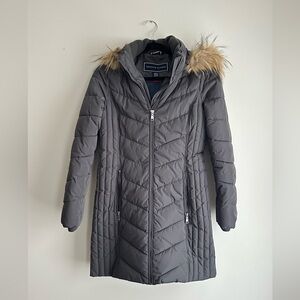 Tommy Hilfiger Women's Charcoal Puffer Coat with Faux Fur Trim